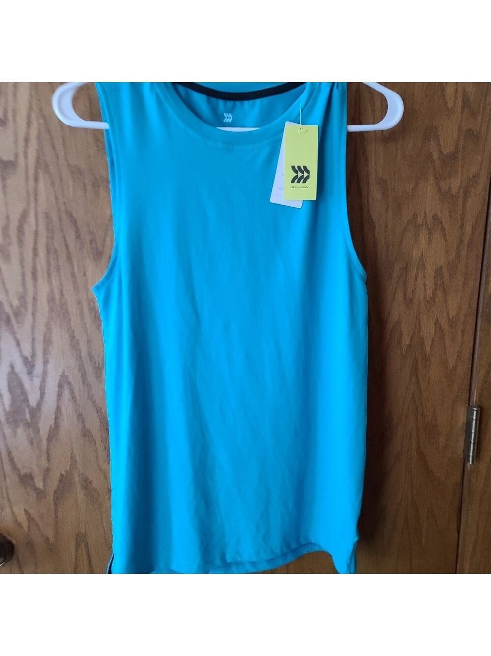 🧀 3/$15 BUNDLE 🧀 NWT Size S "All in motion" sleeveless moisture wicking shirt - Picture 2 of 6